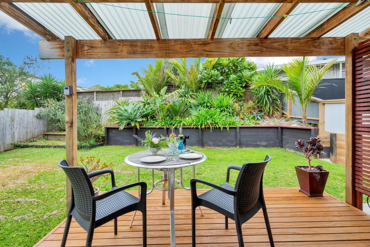 Sunny & Cozy Home Near Western Springs Auckland Exterior foto
